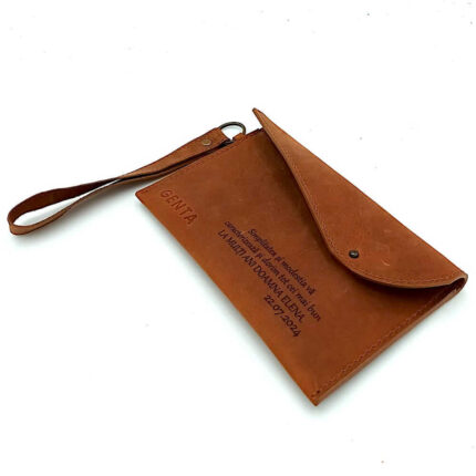 cadou fete femei plic de dama vintage personalizat piele maro1