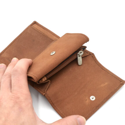 portofel vertical trifold piele maro personalizat3